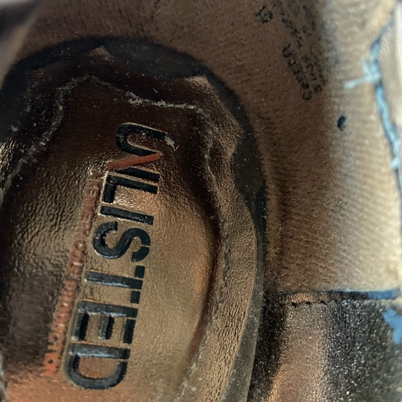 Peep Toe Ruffle Heels - Picture 7 of 7